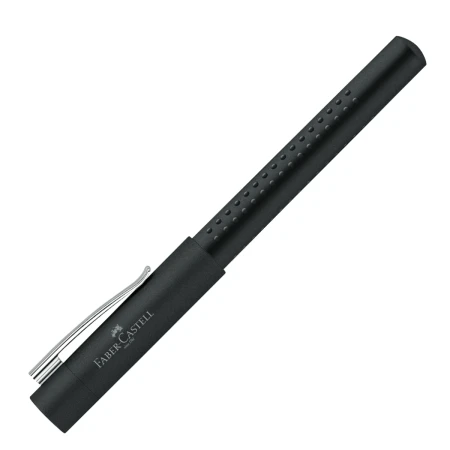 Pióro wieczne FABER-CASTELL Grip 2011 - stalówka F - czarny matowy - 140908