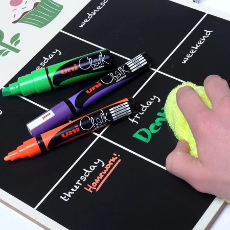 Marker kredowy UNI Chalk PWE-8K (czerwony)