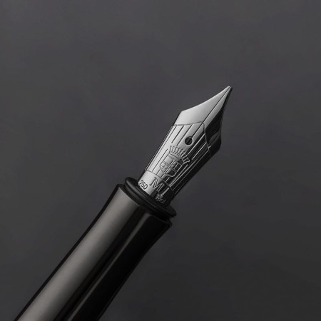 145311 Pióro wieczne Graf von FC Guilloche F (black edition)