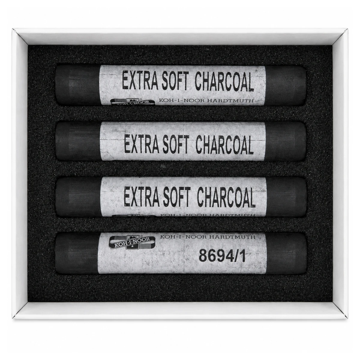 wegiel-prasowany-extra-miekki-koh-i-noor-gioconda-12mm-4szt-zestaw.webp